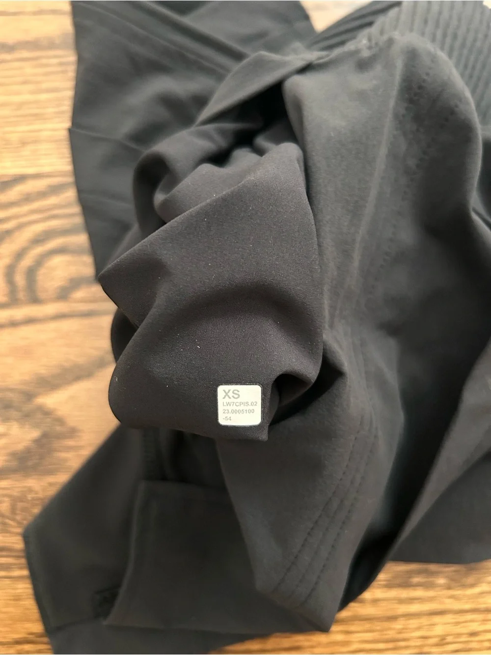 Women's Lululemon Stretch Woven Relaxed-Fit High-Rise Short 4